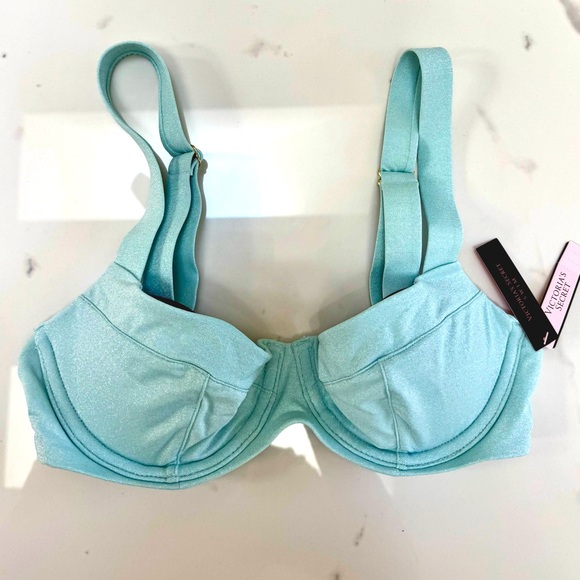 NWT - Victoria's Secret Swim Top - Picture 1 of 4
